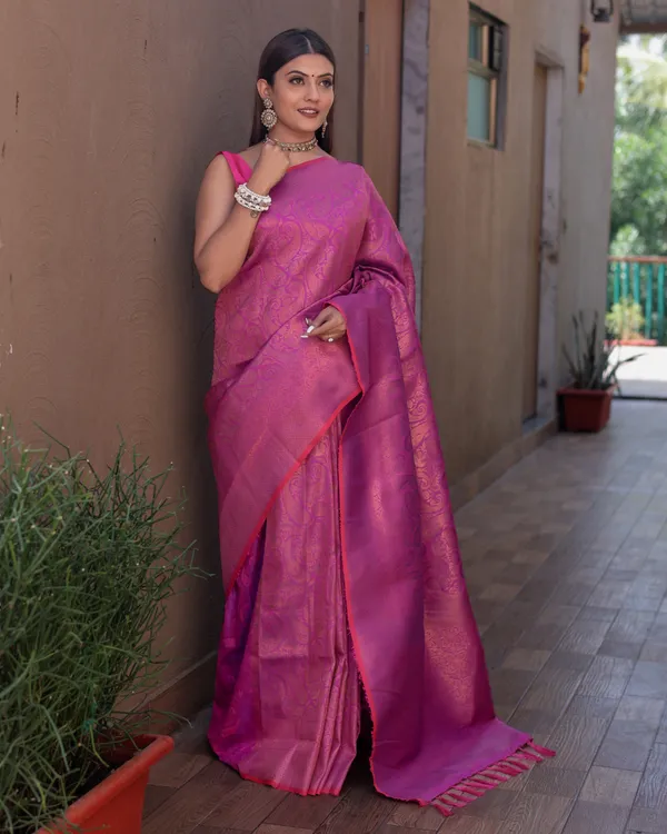 Rani_Pink_Timeless_Kanchipuram_Sarees_A_Heritage_of_Elegance_With_Blouse_Piece_Attached